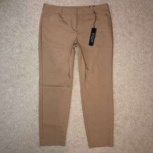 Express Editor Ankle Pants 8 NWT Nude